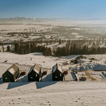 Stodoly Z Widokiem Na Tatry
