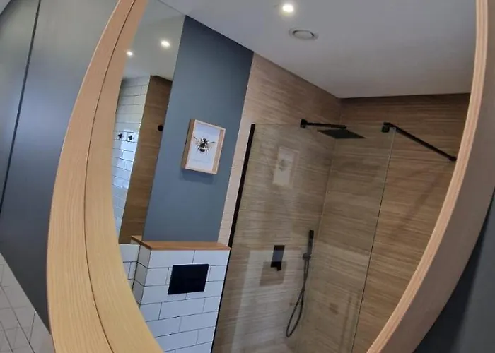 Stodoly Z Widokiem Na Tatry