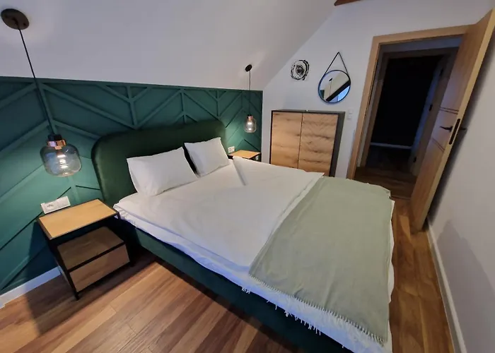 Stodoly Z Widokiem Na Tatry